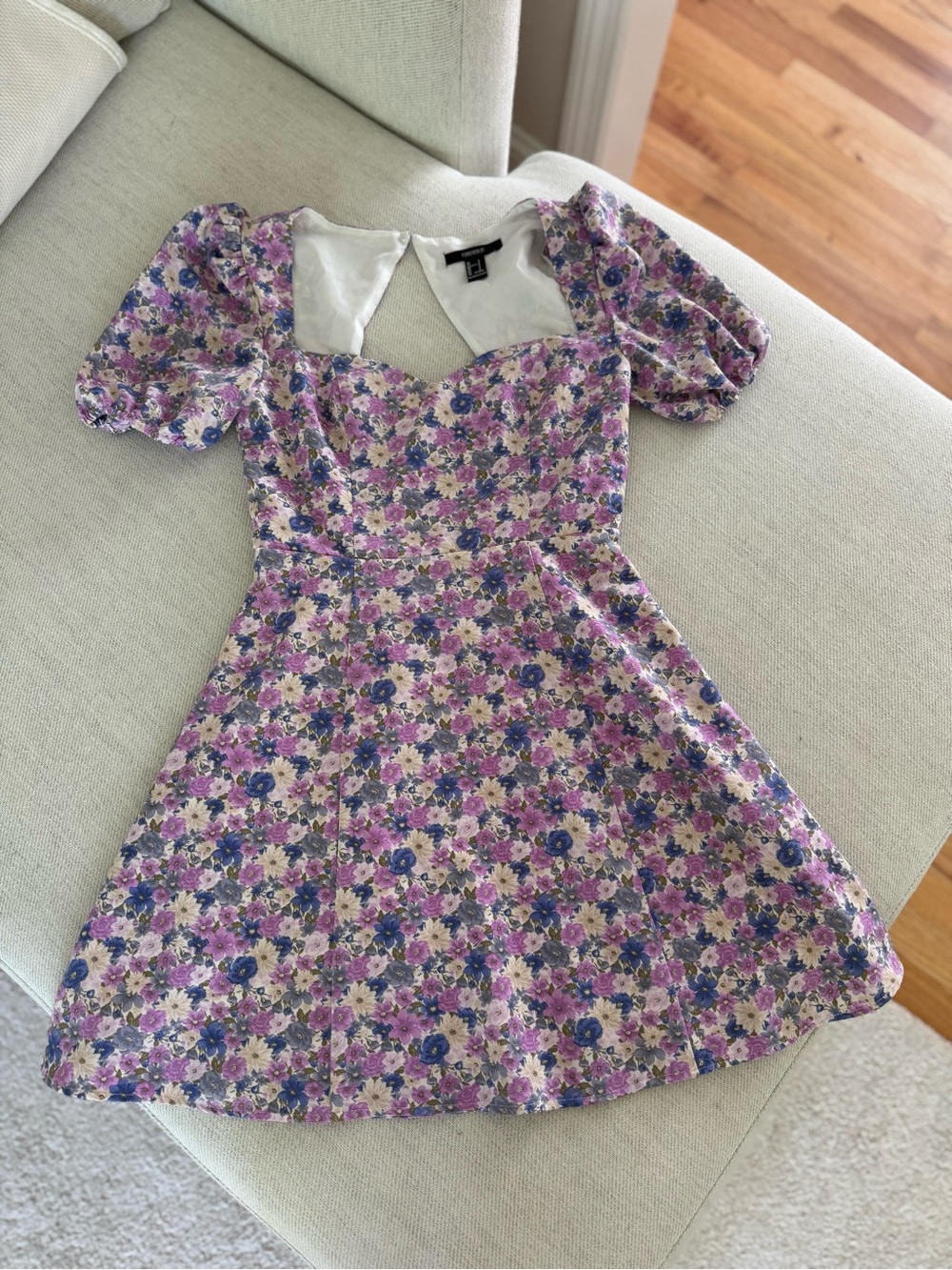 Forever 21 Purple Floral Puff-Sleeve Mini Dress